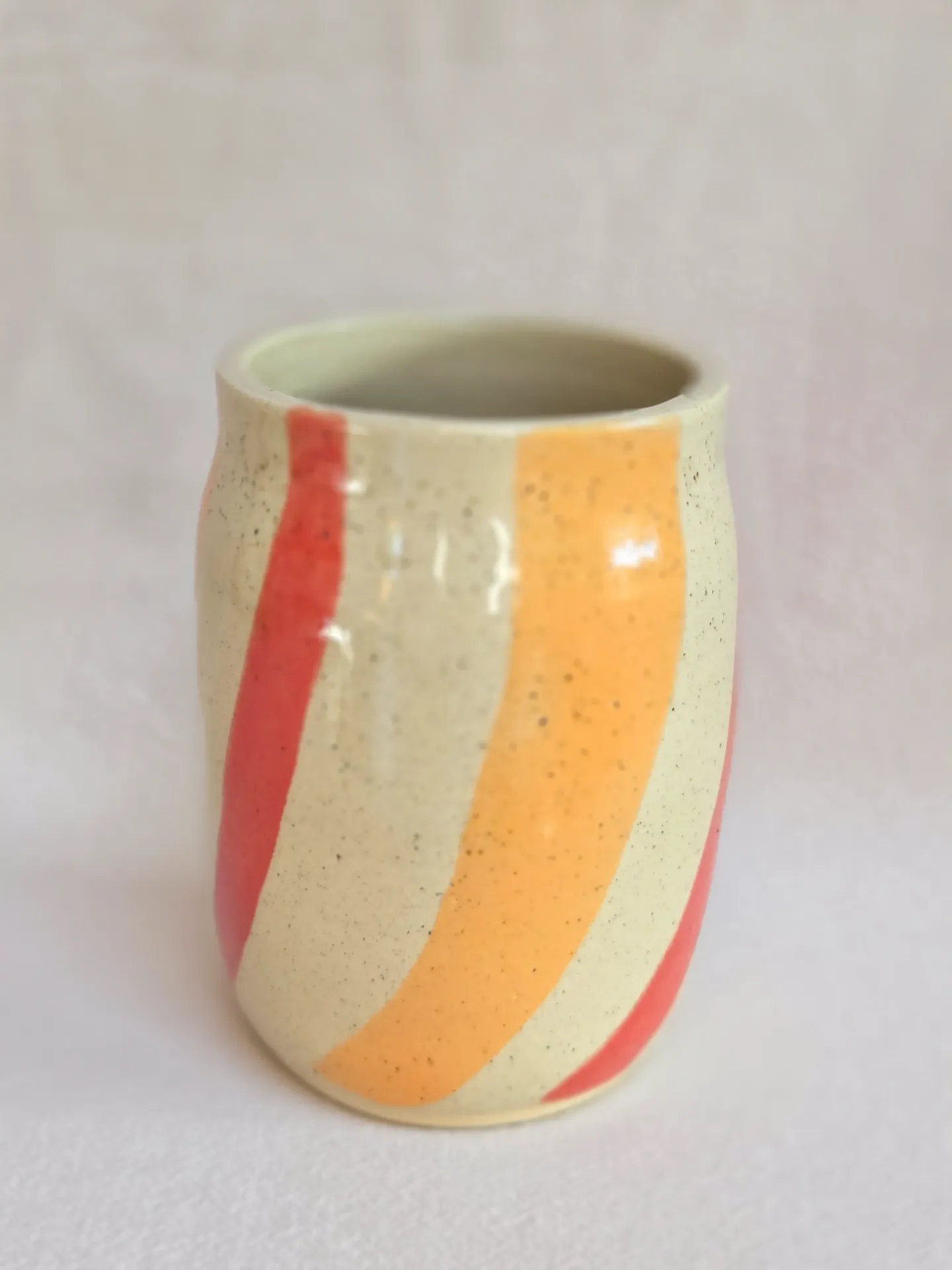 Le vase "Courbes" orange sanguine