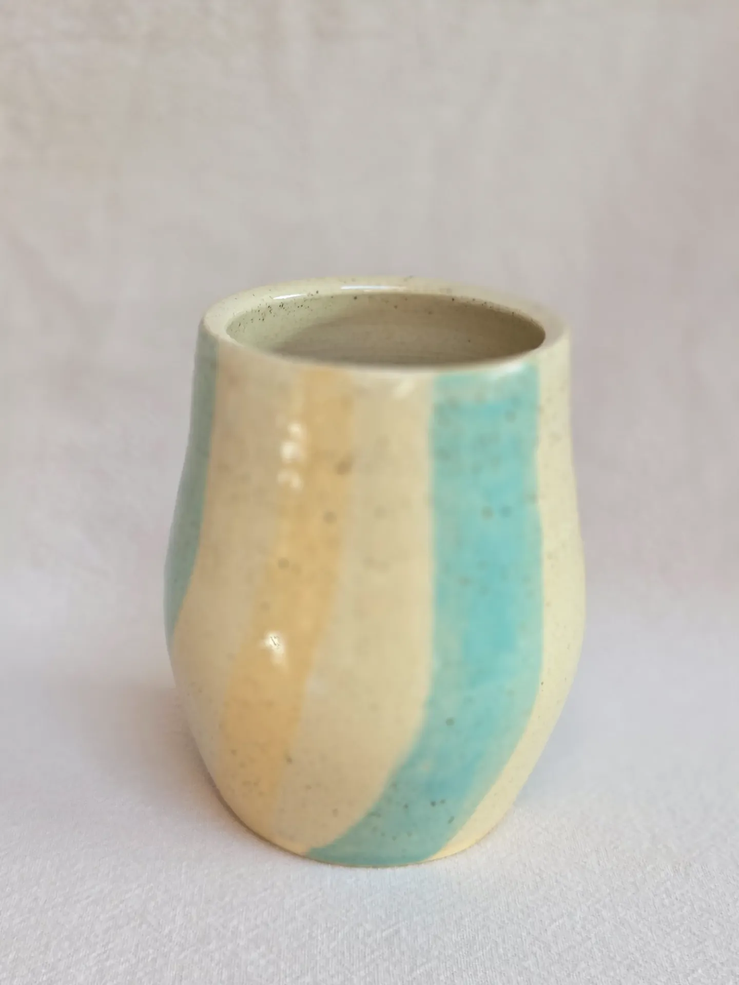 Le vase "Courbes" citron/bleu vert