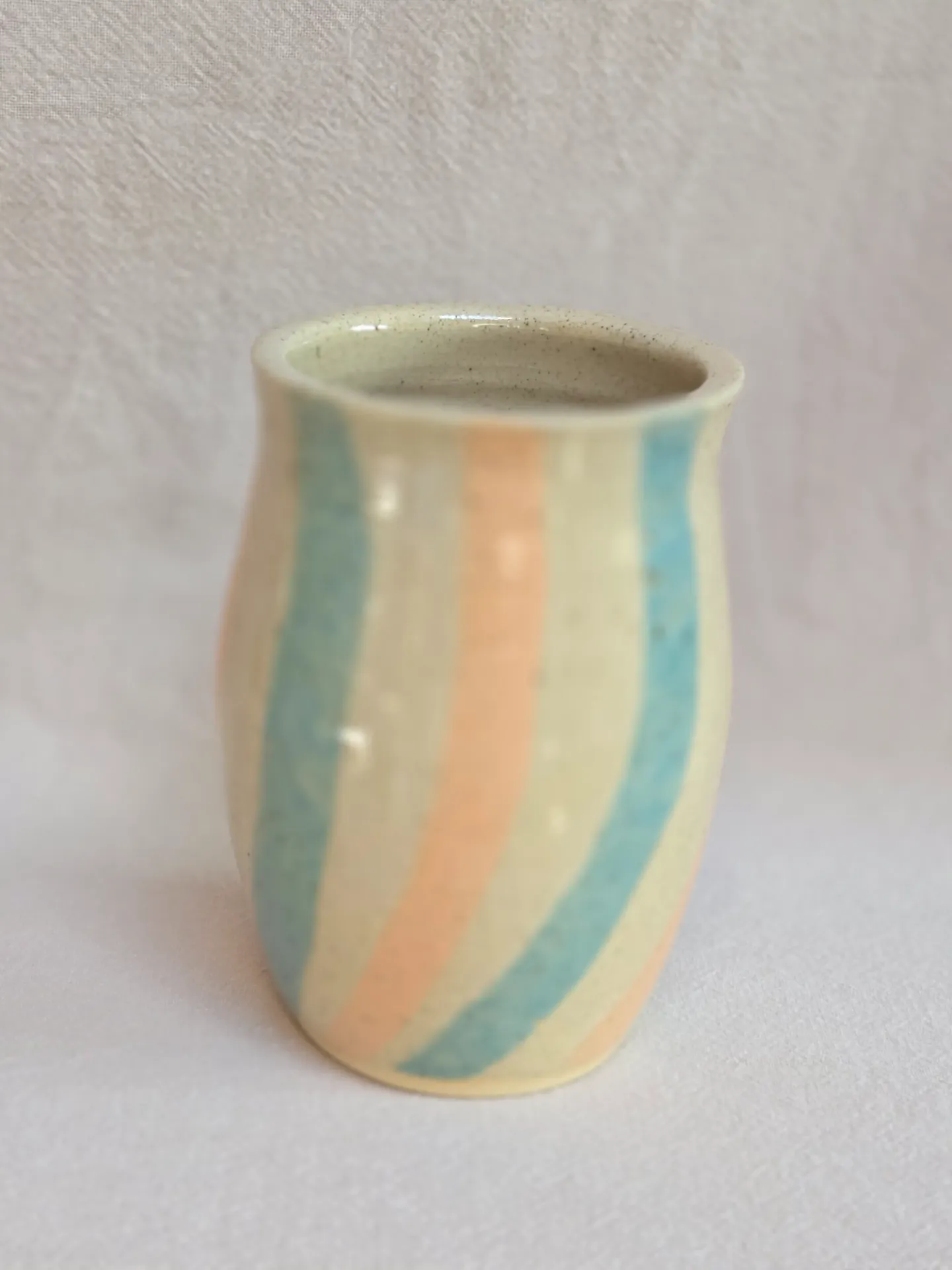 Le vase "Courbes" pêche/ciel